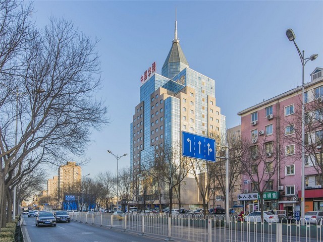 湖北餐厅闪电匣机器人设计