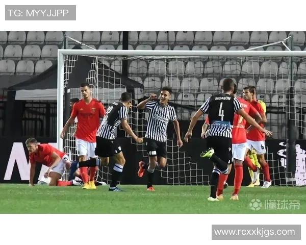 足总杯惊天逆转本菲卡4-0利物浦乌龙球成比赛转折点解析