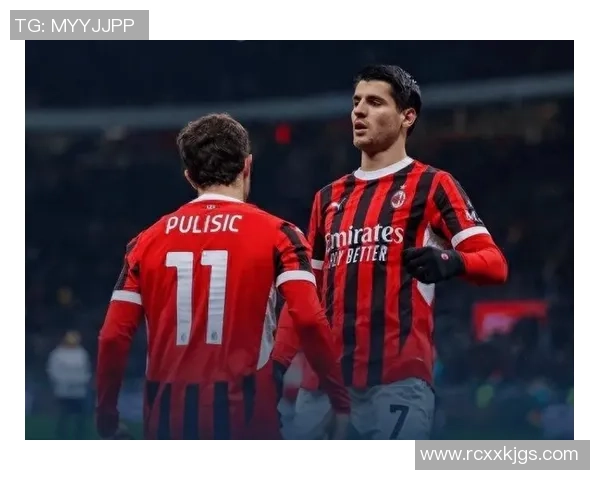 AC米兰友谊赛大胜波尔图五球狂潮引发全场热烈反响