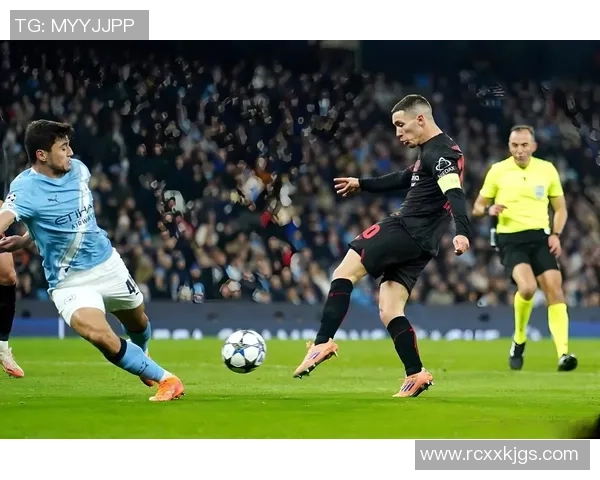 英超激战曼城大胜本菲卡争议判罚引发全场热议 英超激战曼城大胜本菲卡争议判罚引发全场热议