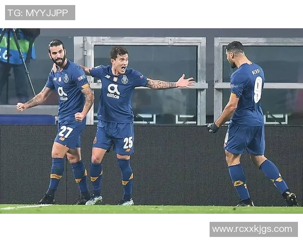 欧冠激战尤文图斯6比2波尔图点球争议引发全场热议