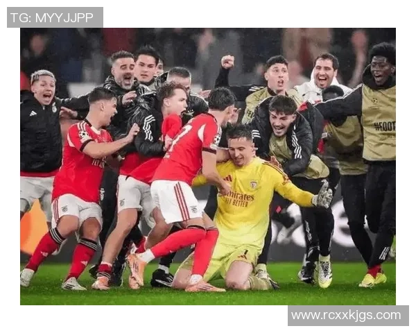 英超激战曼城大胜本菲卡补时进球引发全场狂欢精彩分析尽在其中 英超激战曼城大胜本菲卡补时进球引发全场狂欢精彩分析尽在其中